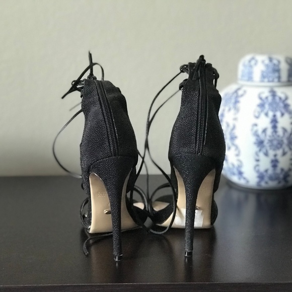 Tony Bianco \'Atrium black Venetian\' Heels Size 7 main image 2